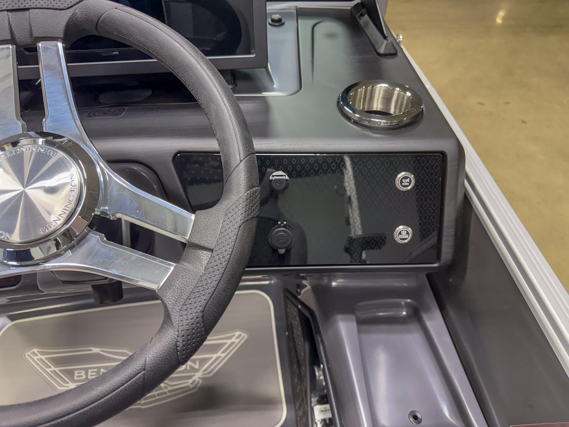 2025 Bennington 22 MSB in Saint Cloud, Minnesota - Photo 21