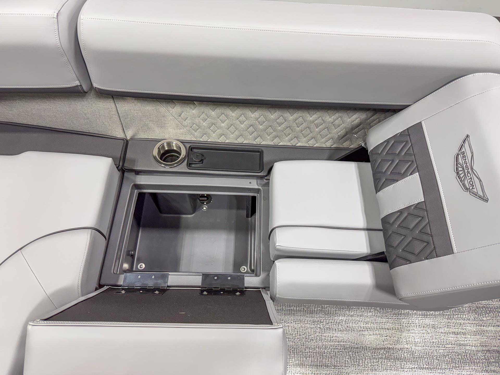 2025 Bennington 22 MSB in Saint Cloud, Minnesota - Photo 24