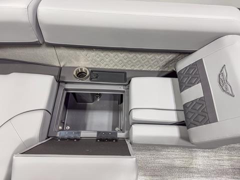 2025 Bennington 22 MSB in Saint Cloud, Minnesota - Photo 24