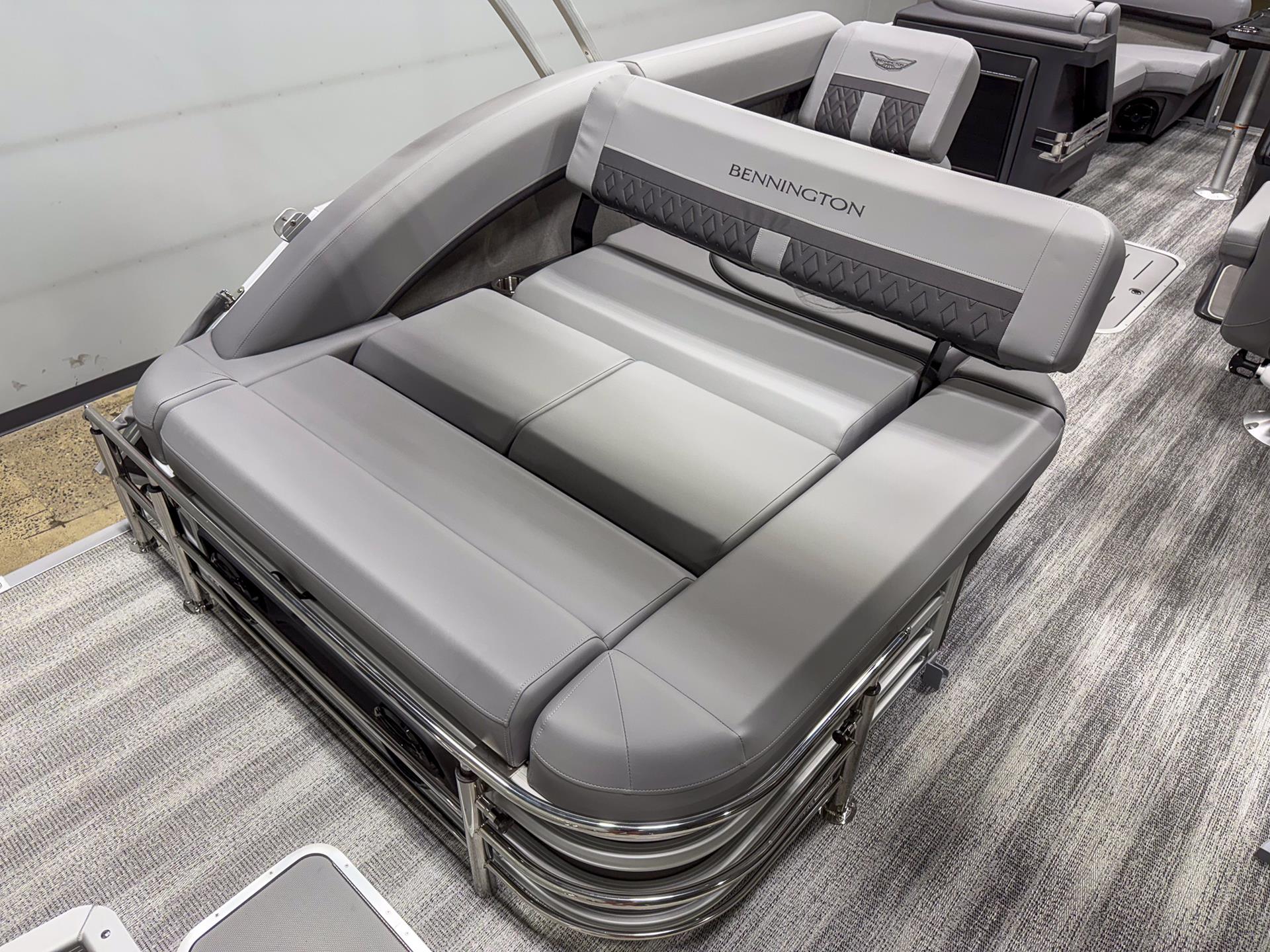 2025 Bennington 22 MSB in Saint Cloud, Minnesota - Photo 25