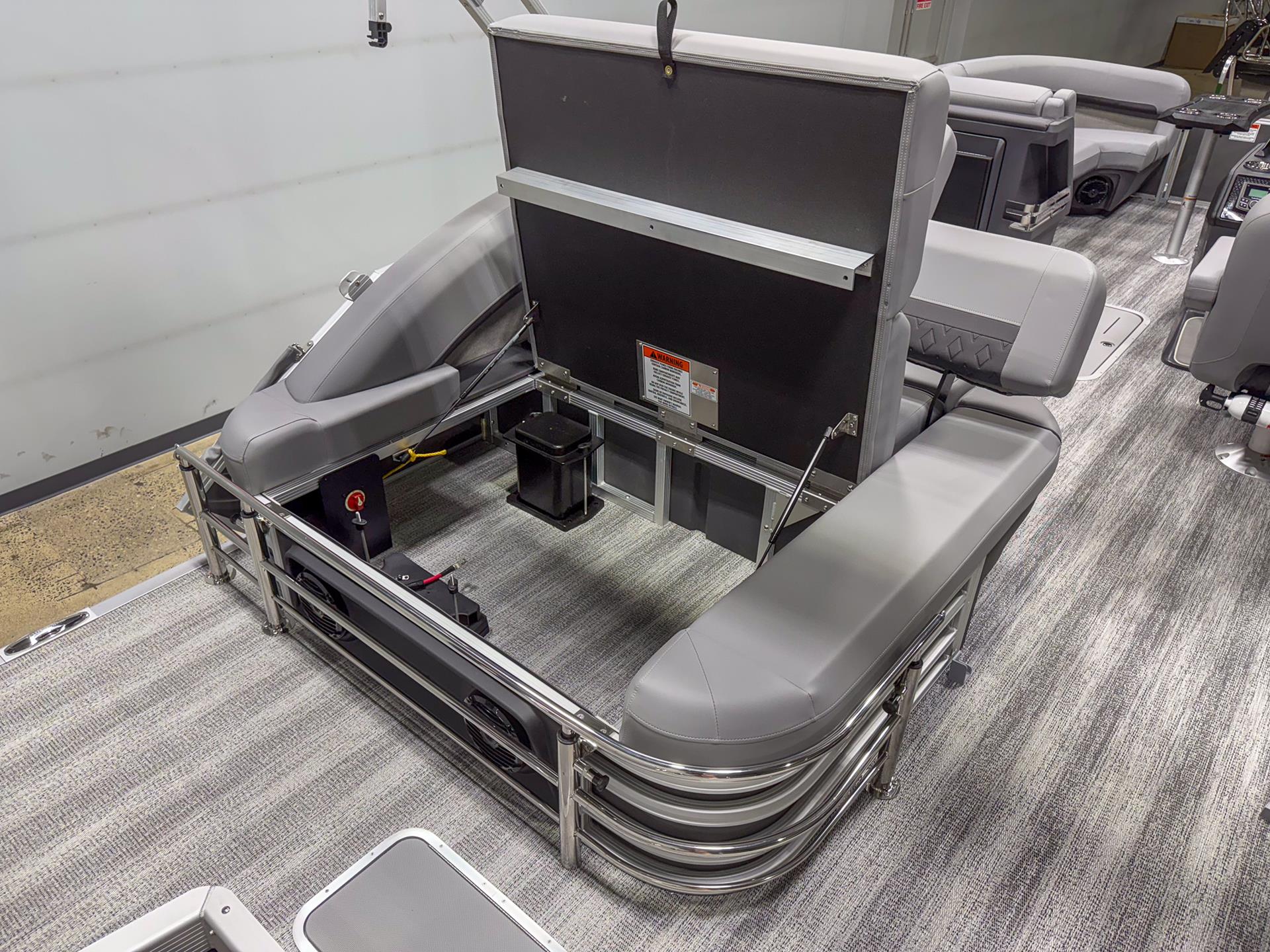 2025 Bennington 22 MSB in Saint Cloud, Minnesota - Photo 27