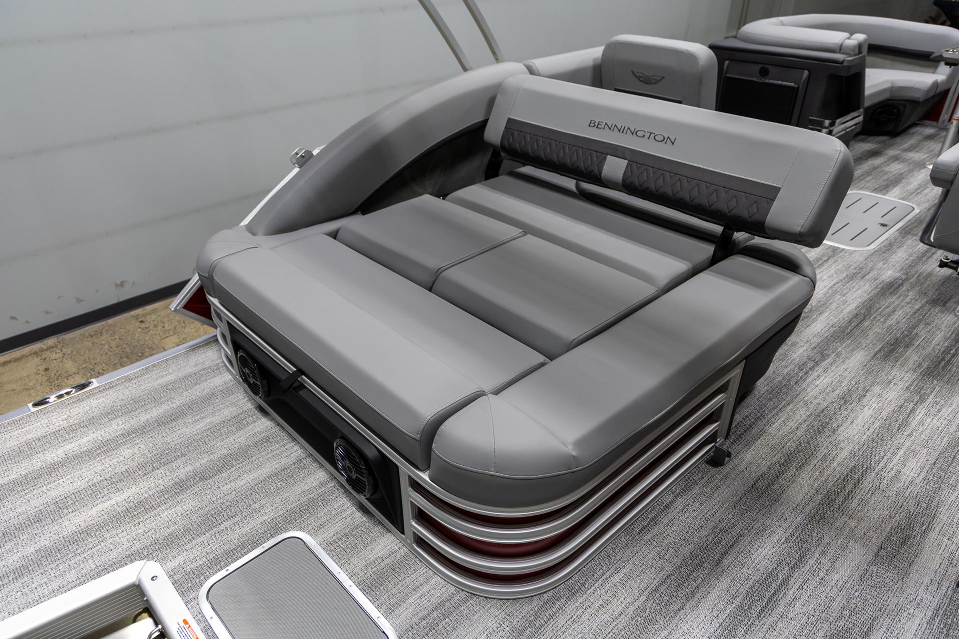 2025 Bennington 22 MSB in Saint Cloud, Minnesota - Photo 25