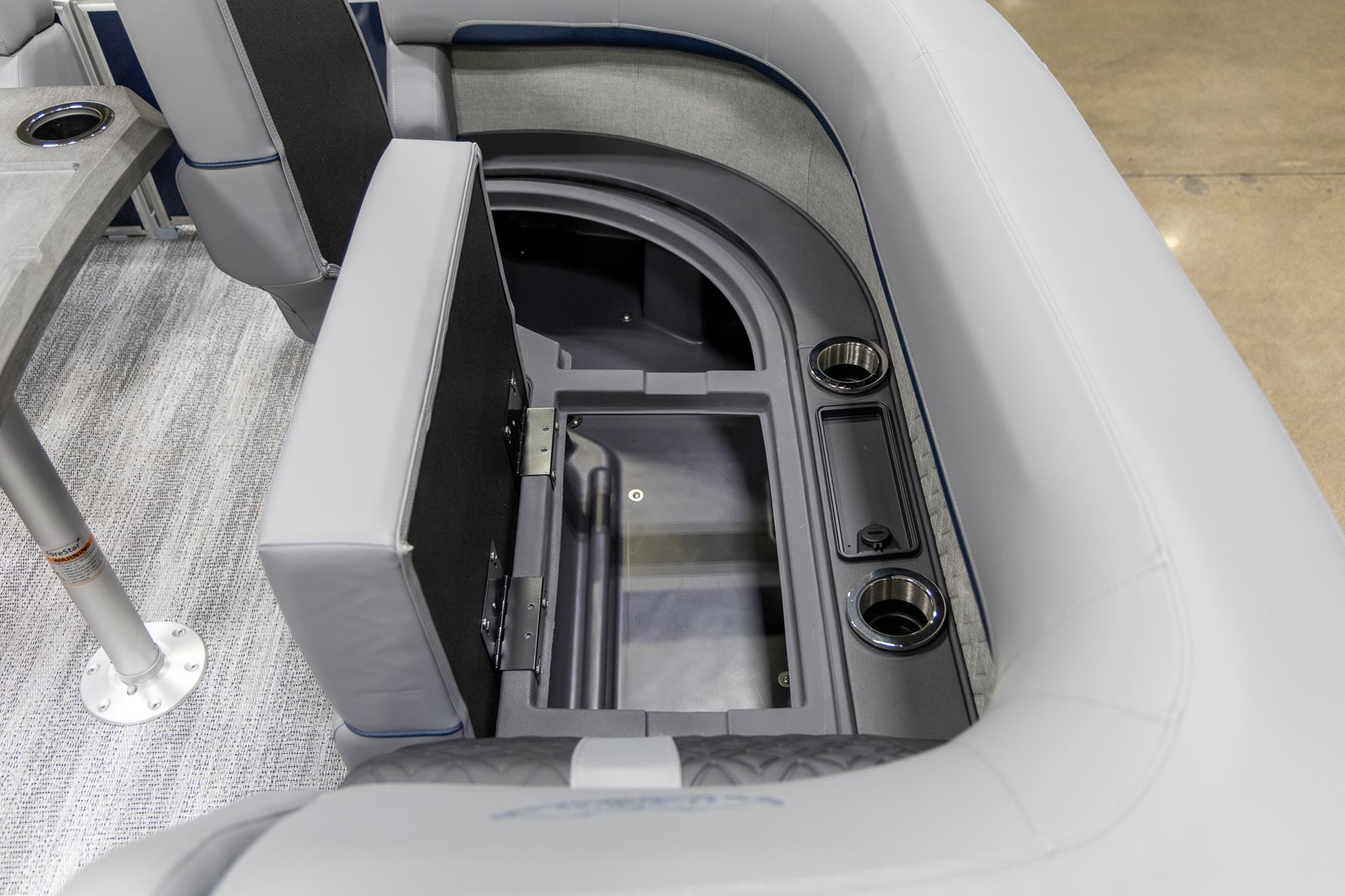 2025 Bennington 22 MSB in Saint Cloud, Minnesota - Photo 10