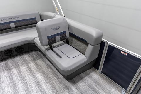 2025 Bennington 22 MSB in Saint Cloud, Minnesota - Photo 13