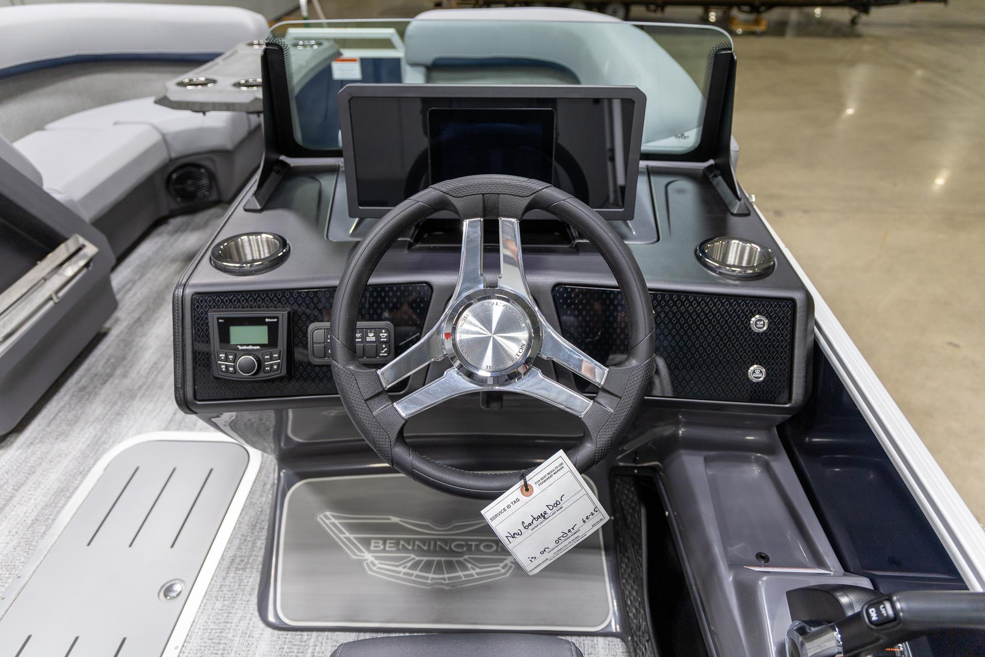 2025 Bennington 22 MSB in Saint Cloud, Minnesota - Photo 19