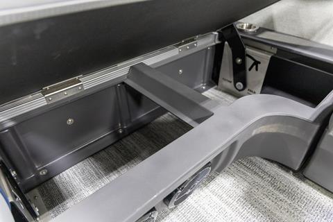 2025 Bennington 22 MSB in Saint Cloud, Minnesota - Photo 23