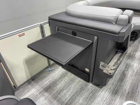 2025 Bennington 22 MSB in Saint Cloud, Minnesota - Photo 11