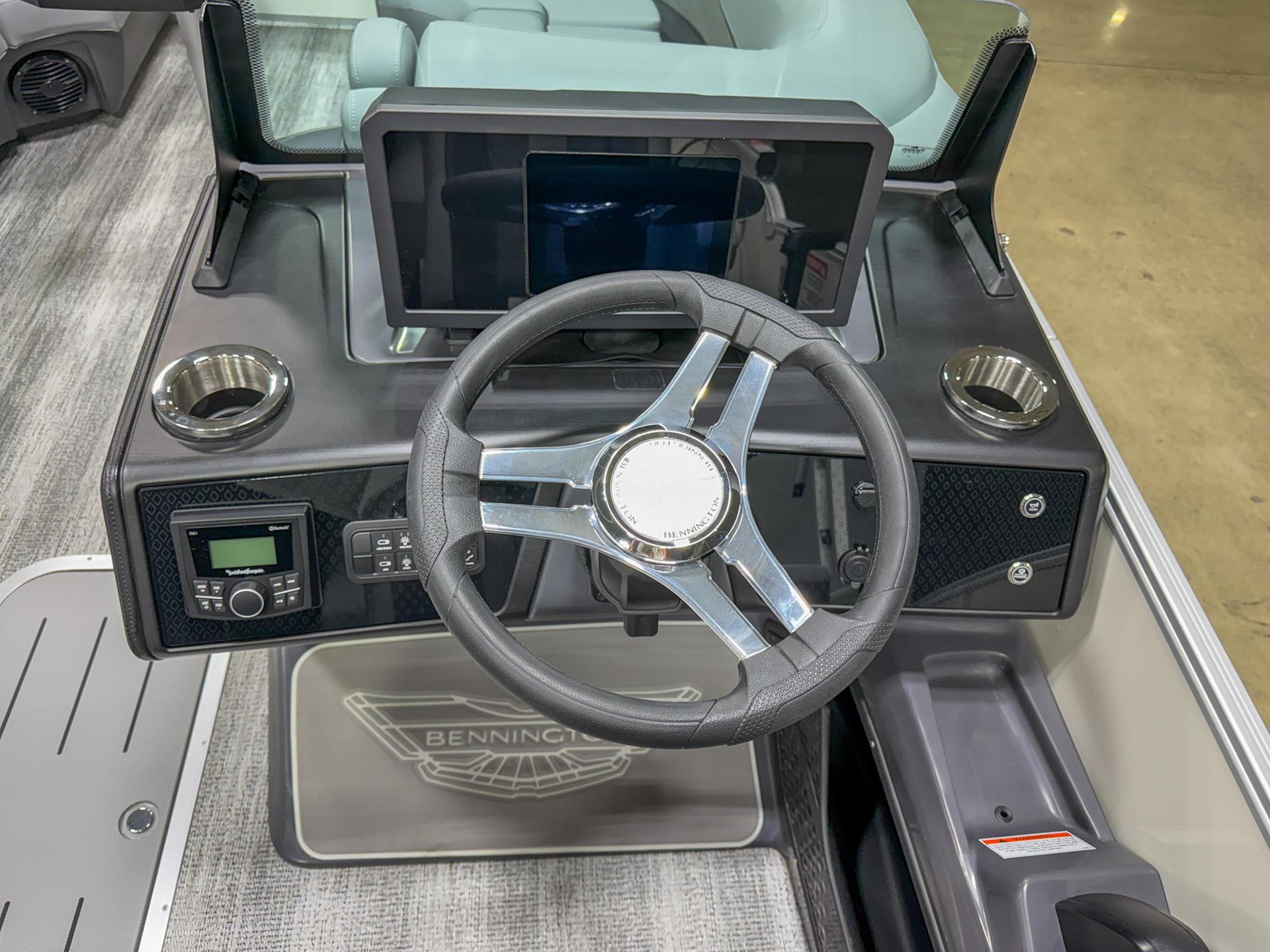 2025 Bennington 22 MSB in Saint Cloud, Minnesota - Photo 13