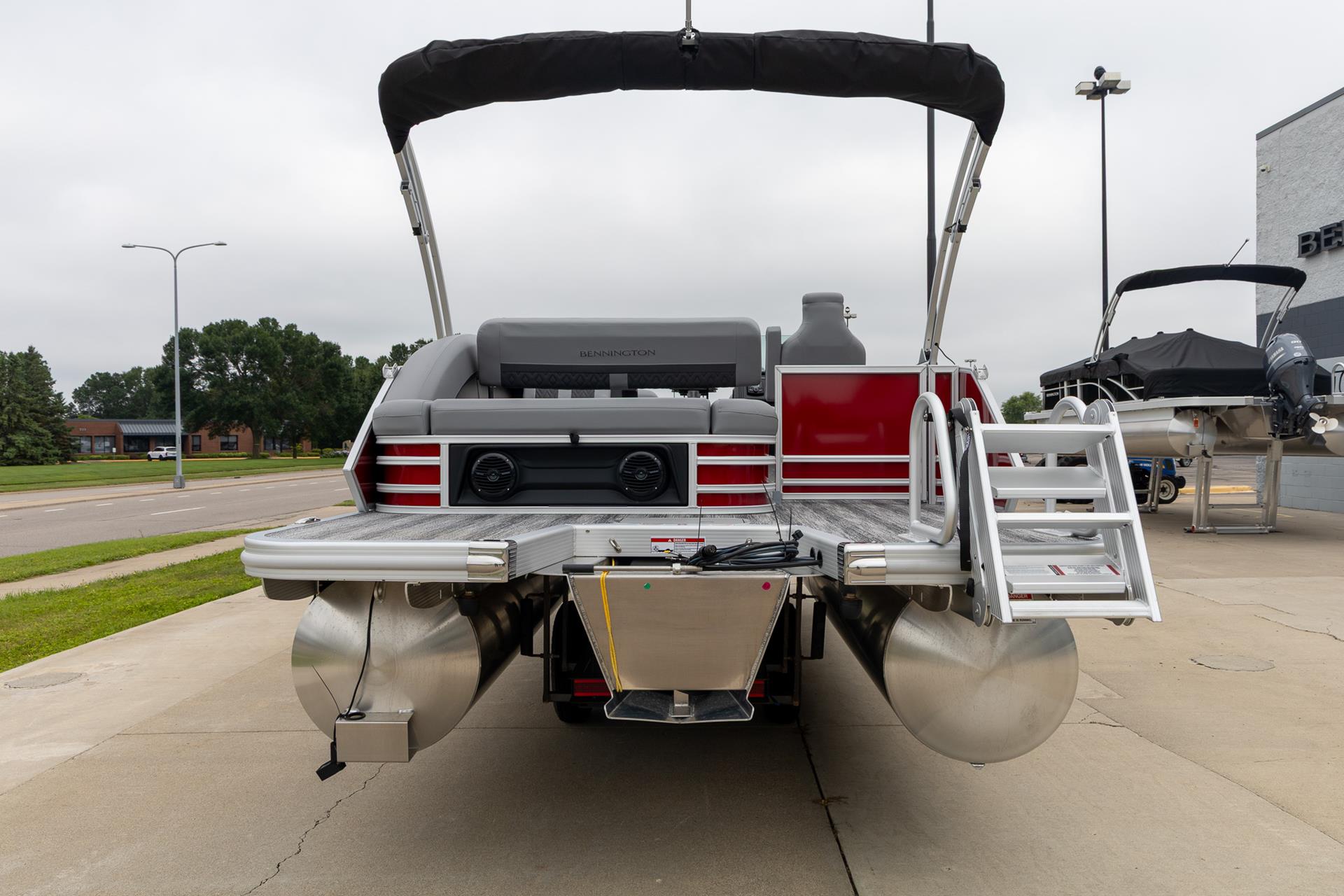 2025 Bennington 22 MSB in Saint Cloud, Minnesota - Photo 6