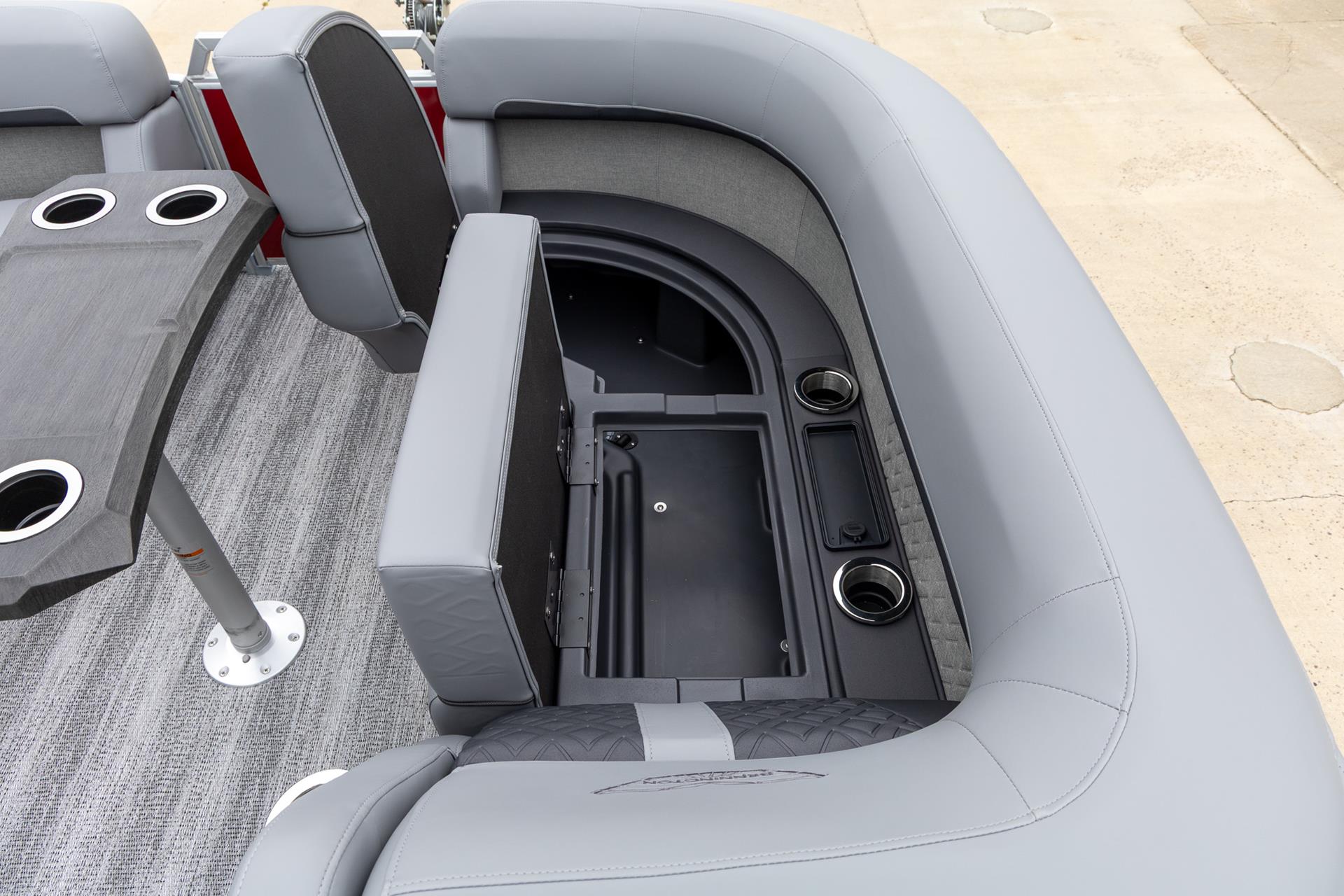 2025 Bennington 22 MSB in Saint Cloud, Minnesota - Photo 9