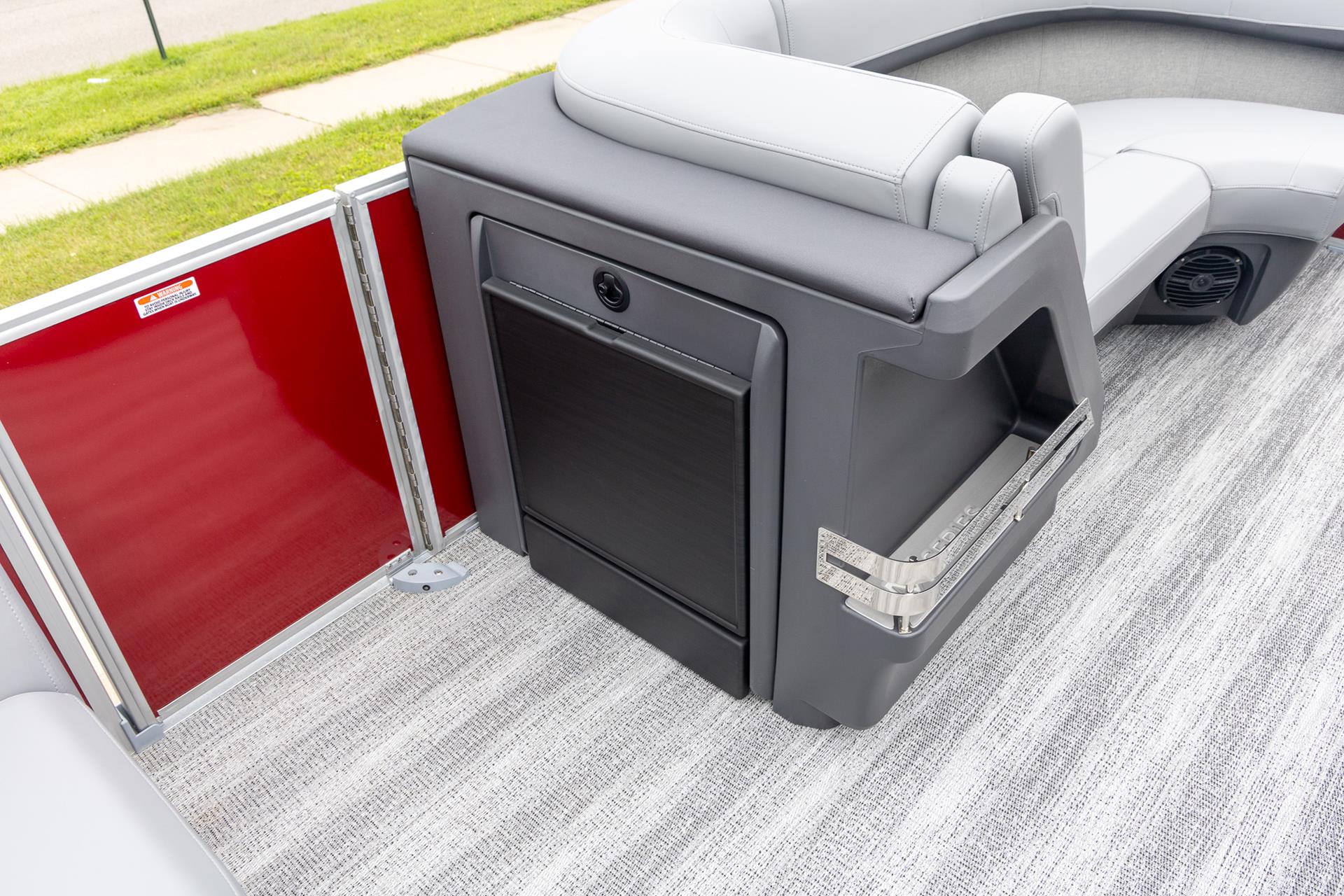 2025 Bennington 22 MSB in Saint Cloud, Minnesota - Photo 13