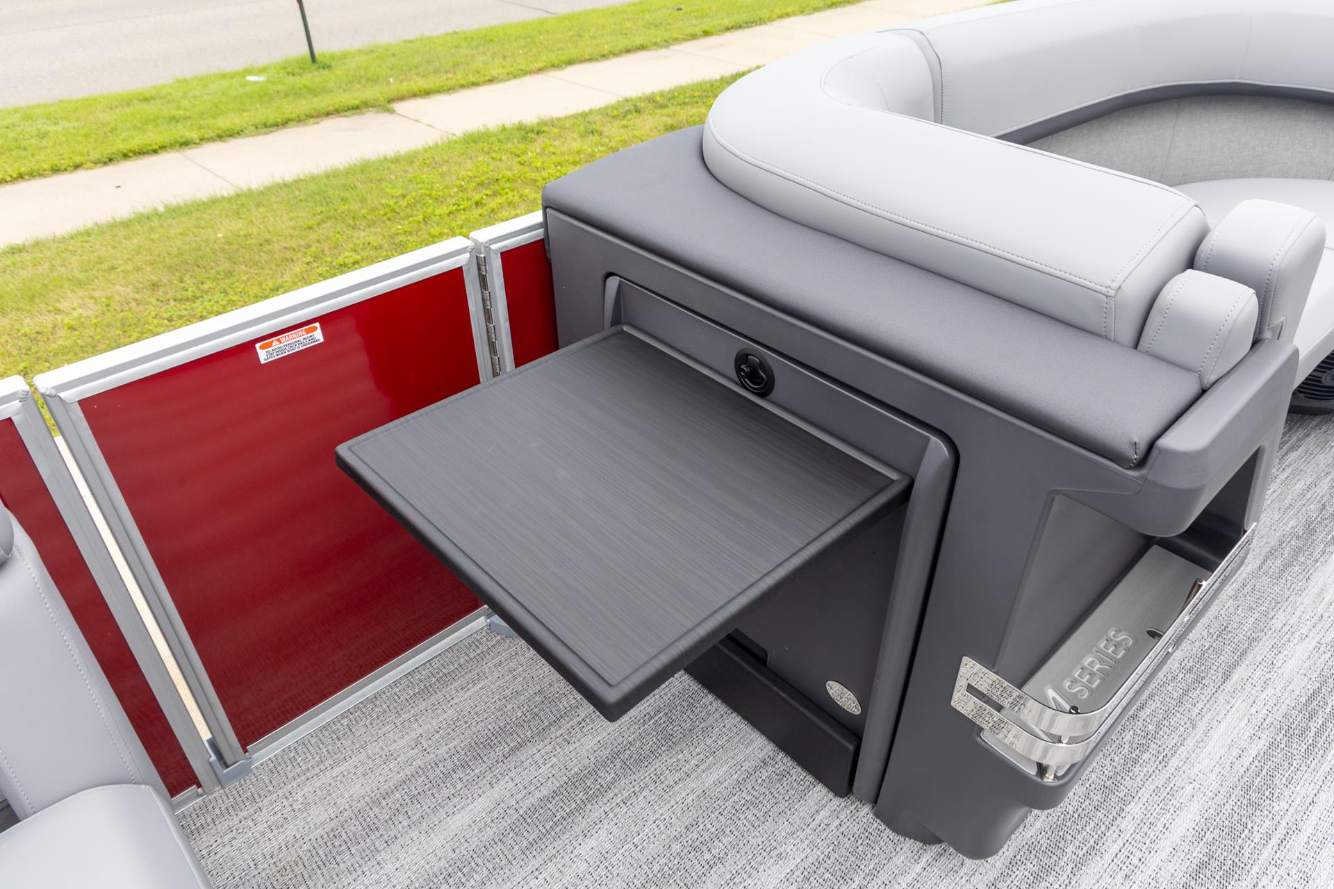 2025 Bennington 22 MSB in Saint Cloud, Minnesota - Photo 15