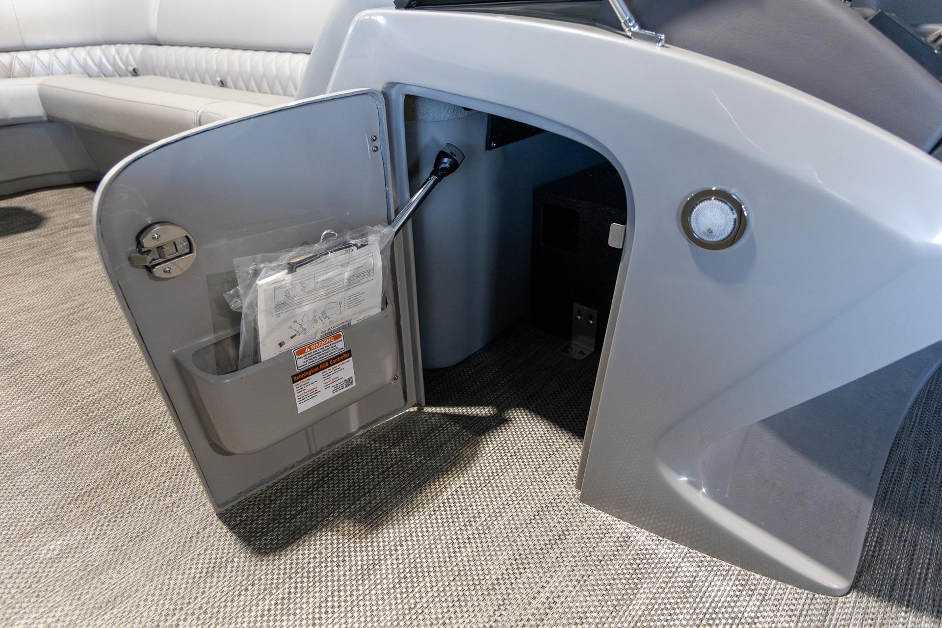 2024 Bennington 28 QXSBWA x1 in Saint Cloud, Minnesota - Photo 23