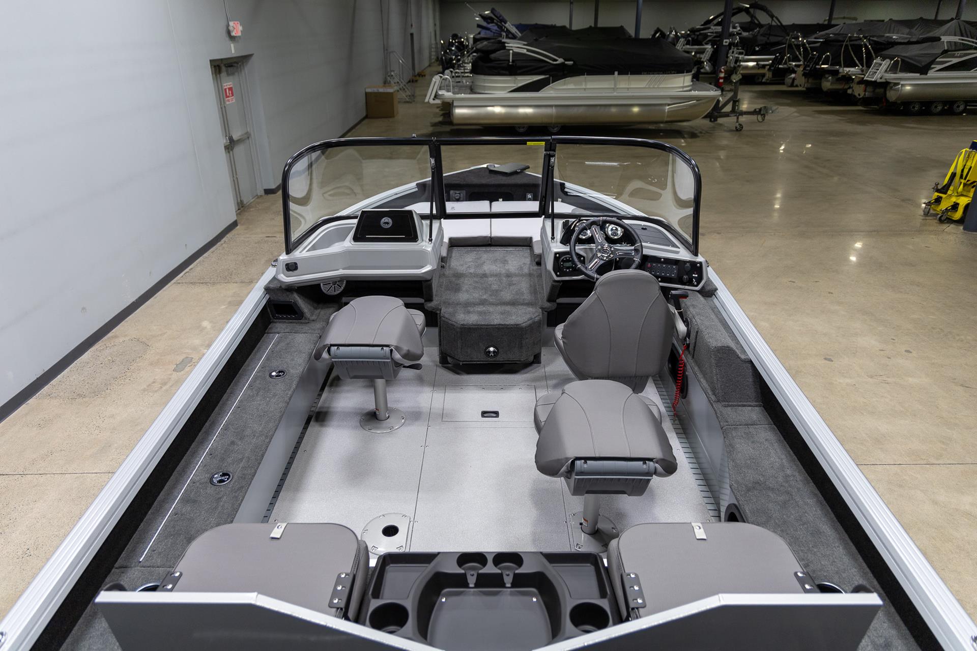 2025 Smoker Craft Adventurer 178 Pro DC in Saint Cloud, Minnesota - Photo 8