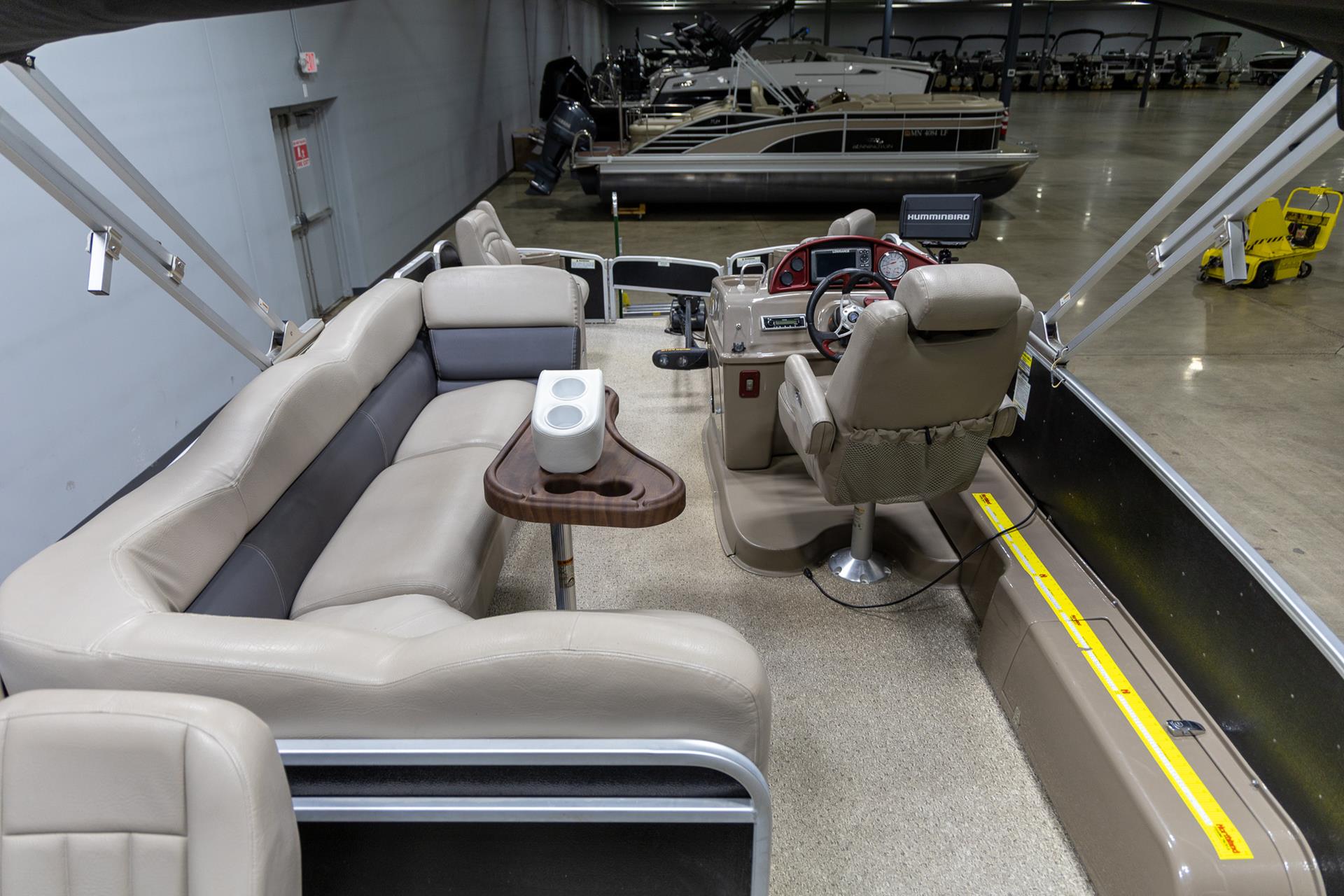 2013 Premier 221 Cast-A-Way in Saint Cloud, Minnesota - Photo 26