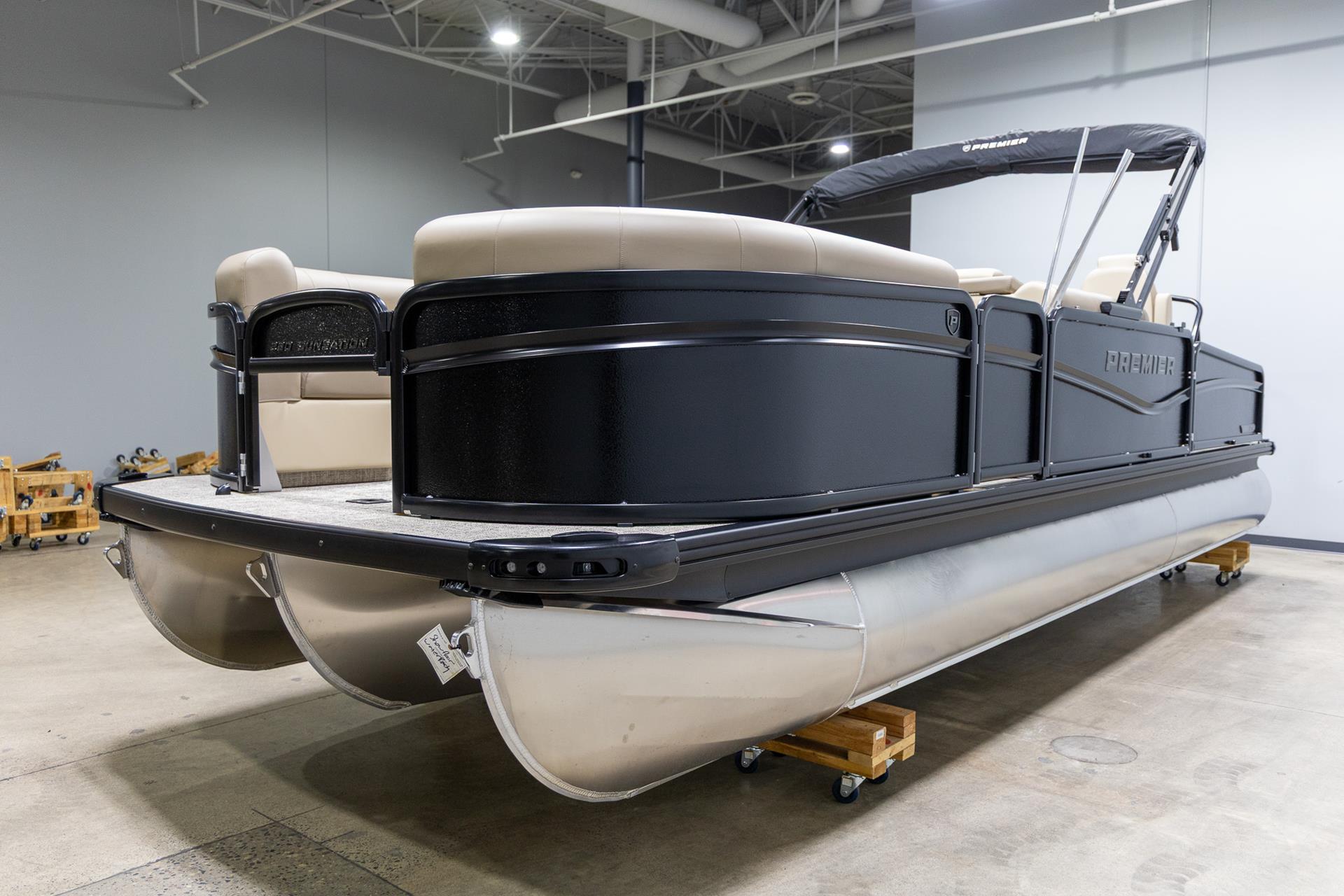 2025 Premier 230 Sunsation Angler 2PT in Saint Cloud, Minnesota - Photo 4