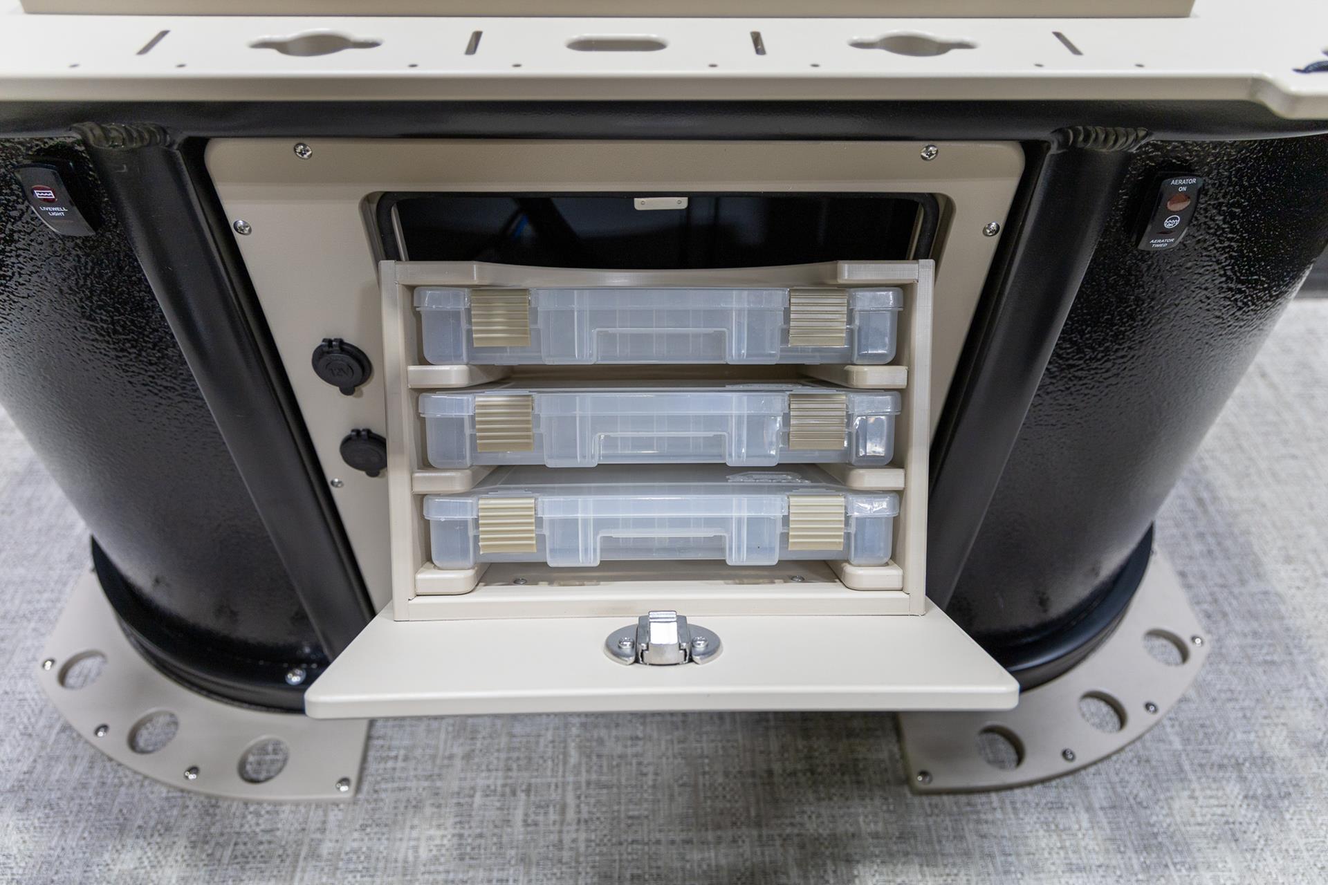 2025 Premier 230 Sunsation Angler 2PT in Saint Cloud, Minnesota - Photo 26