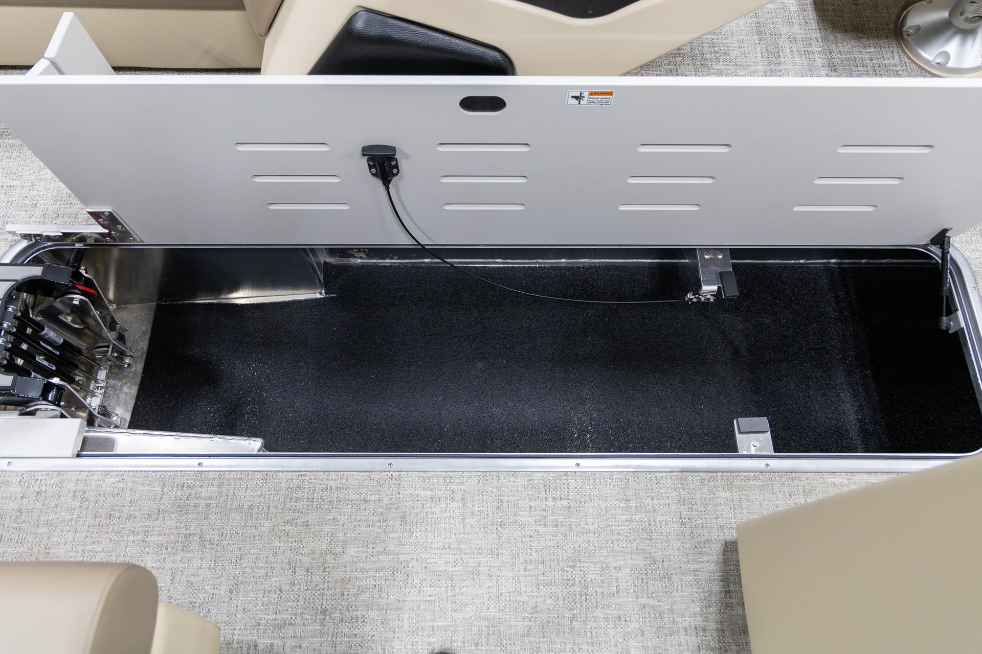 2025 Premier 230 Sunsation Angler 2PT in Saint Cloud, Minnesota - Photo 29