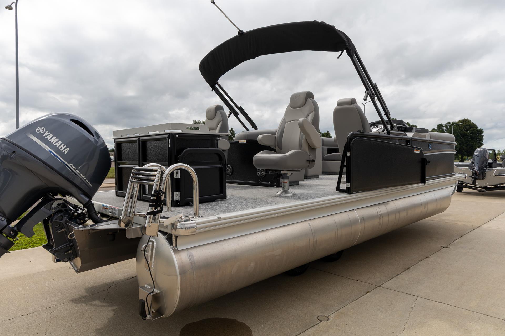 2025 Premier 230 Sunsation Angler 2PT in Saint Cloud, Minnesota - Photo 24