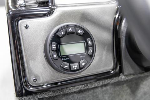 2025 Smoker Craft Pro Angler XL 172 in Saint Cloud, Minnesota - Photo 16