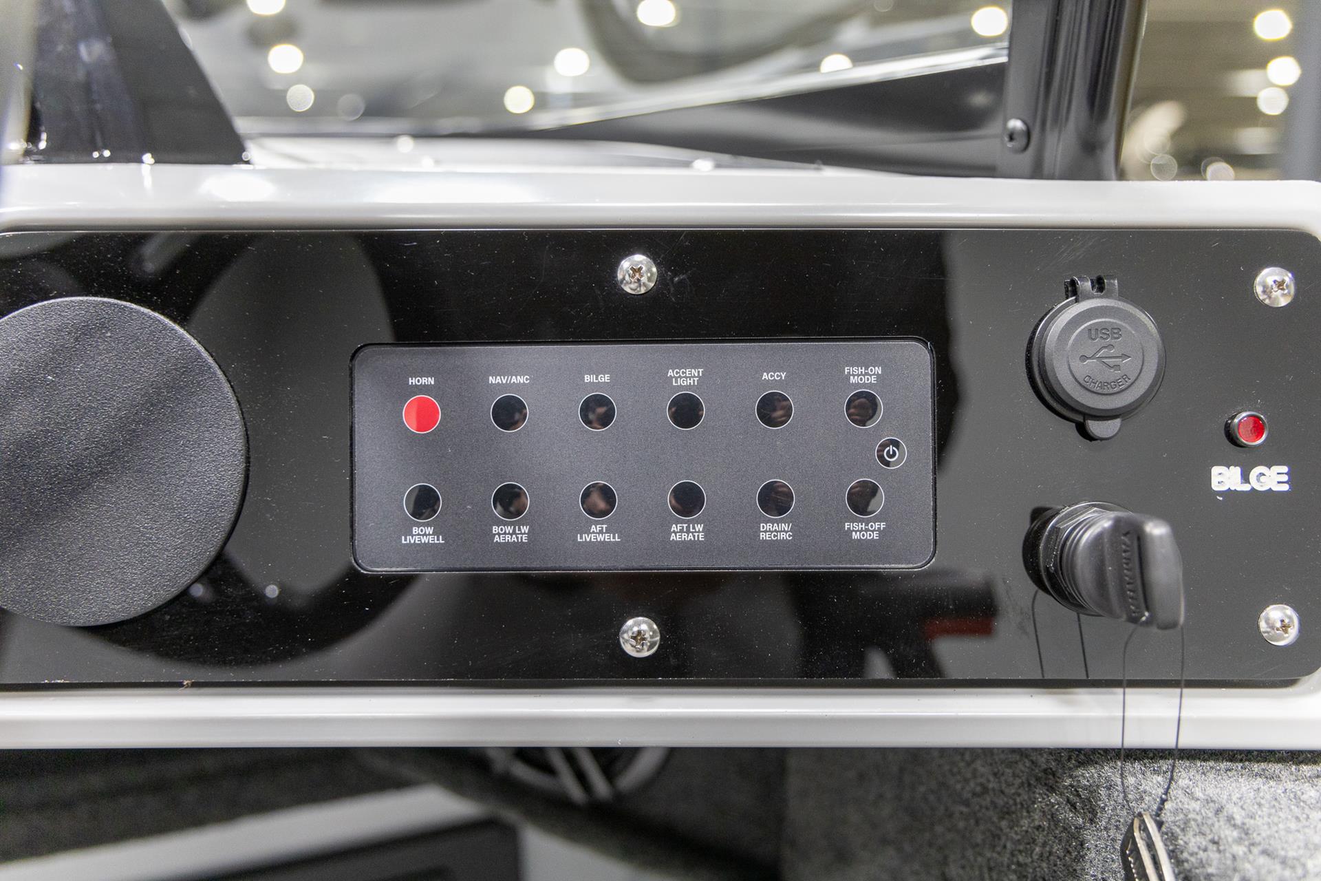 2025 Smoker Craft Adventurer 188 Pro DC in Saint Cloud, Minnesota - Photo 21