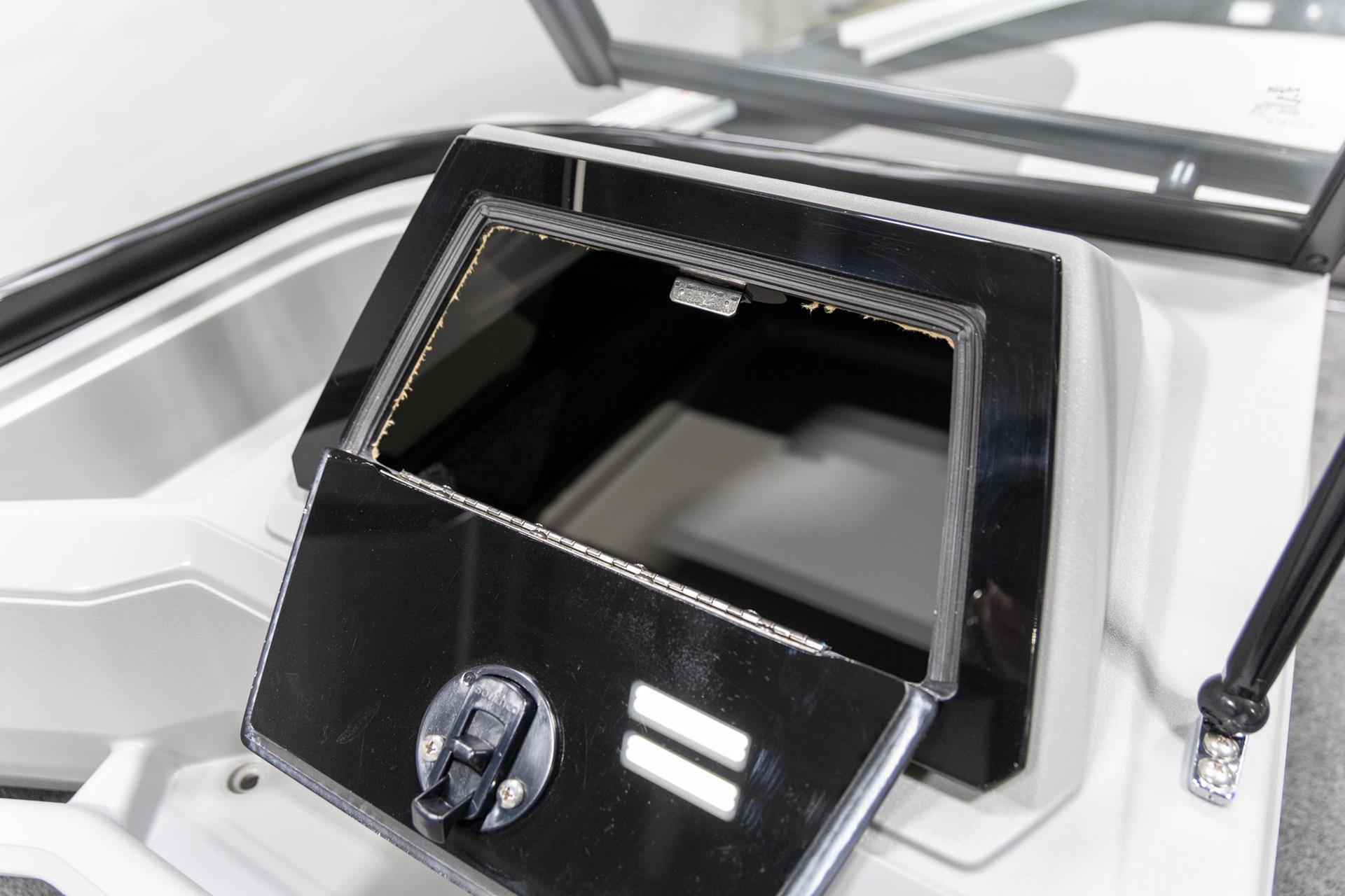 2025 Smoker Craft Adventurer 188 Pro DC in Saint Cloud, Minnesota - Photo 24