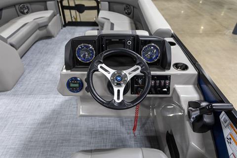 2026 Premier 220 SUNSCAPE RL - F150XC in Saint Cloud, Minnesota - Photo 9