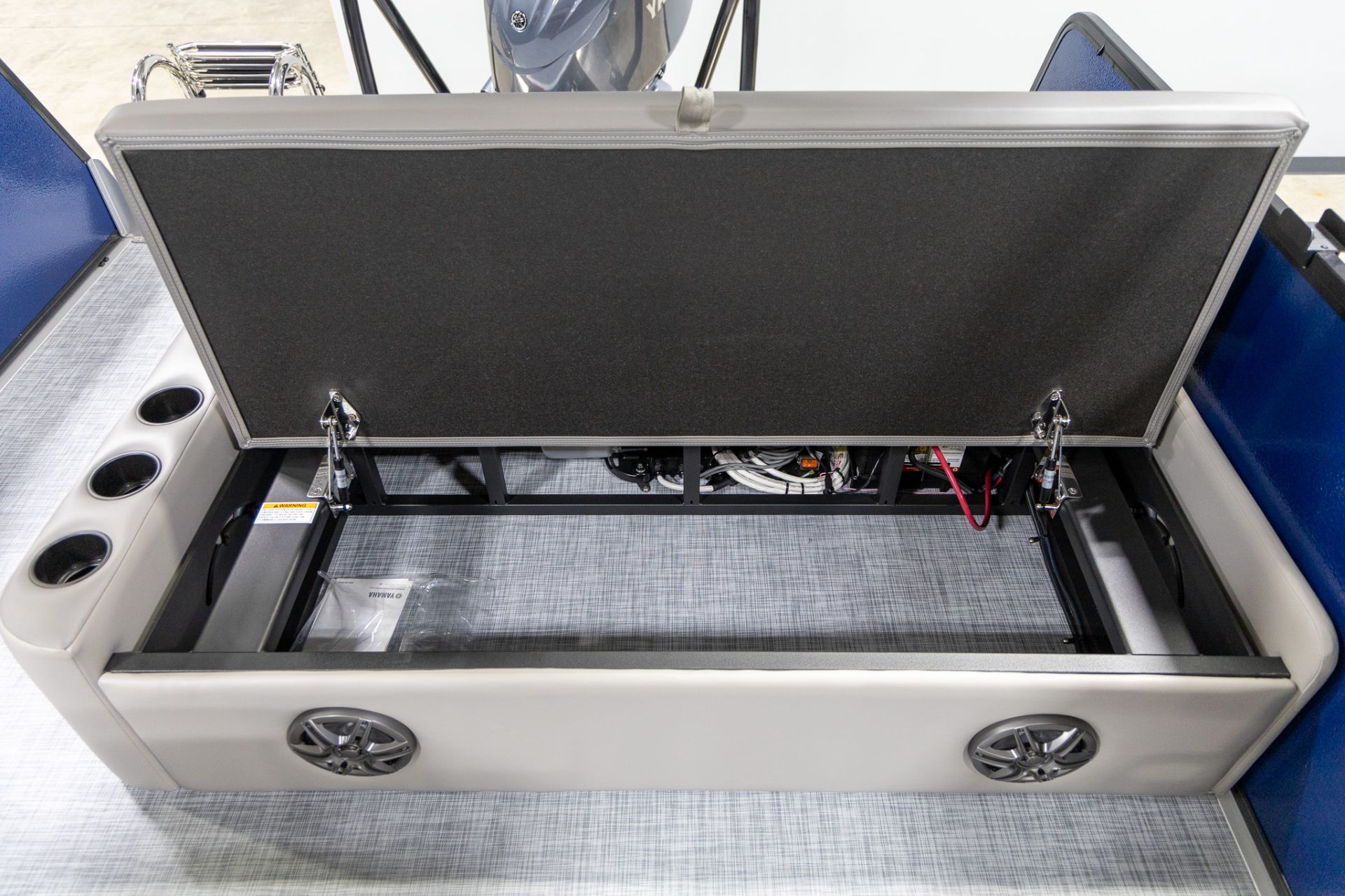 2026 Premier 220 SUNSCAPE RL - F150XC in Saint Cloud, Minnesota - Photo 21