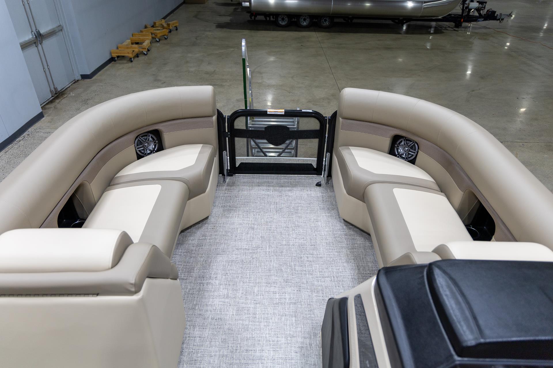 2025 Premier 210 Sunsation RF in Saint Cloud, Minnesota - Photo 9