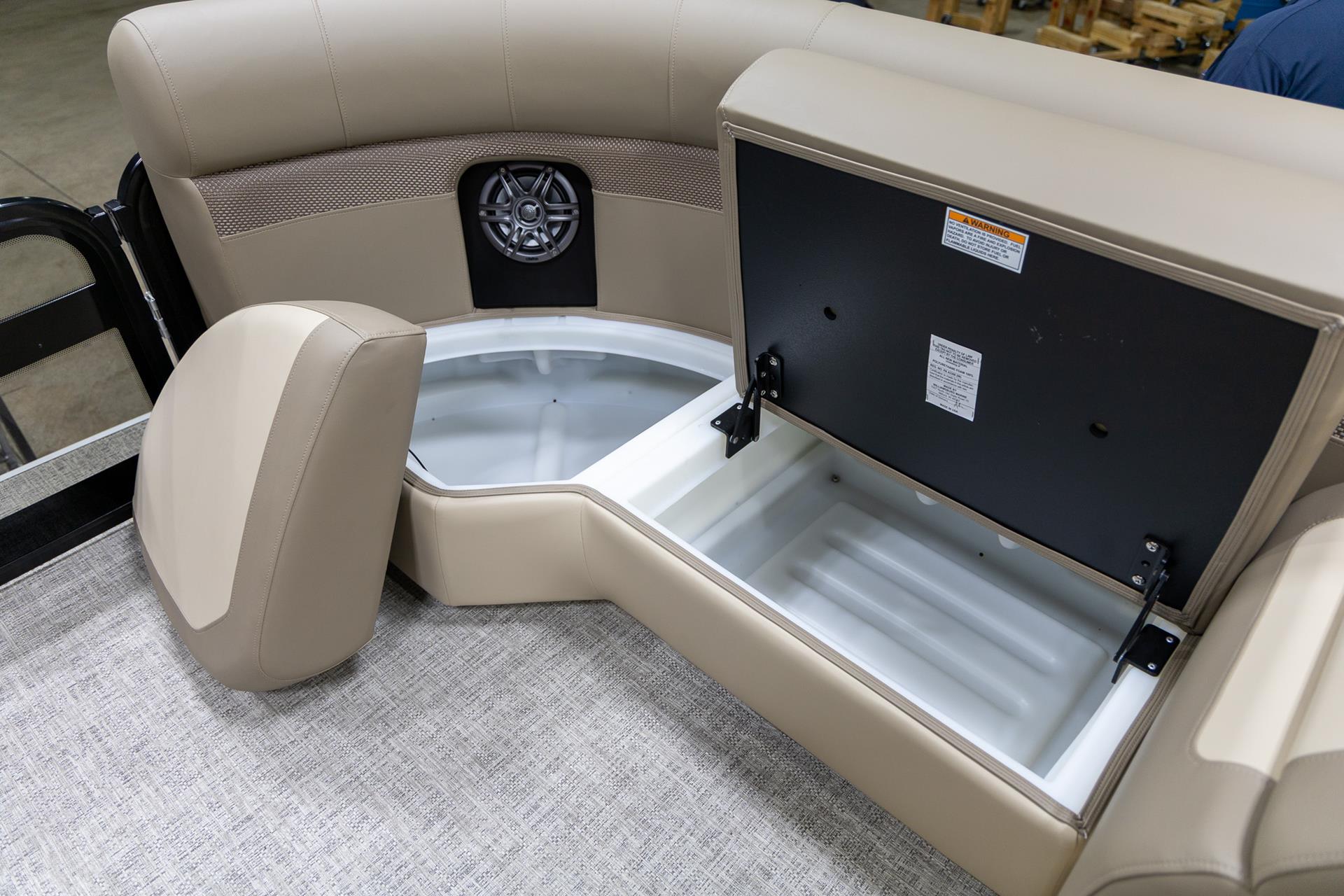 2025 Premier 210 Sunsation RF in Saint Cloud, Minnesota - Photo 10