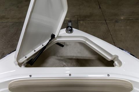 2012 Sea Ray 210 SLX in Saint Cloud, Minnesota - Photo 9