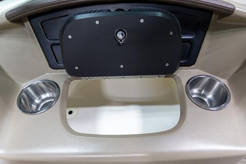 2012 Sea Ray 210 SLX in Saint Cloud, Minnesota - Photo 17