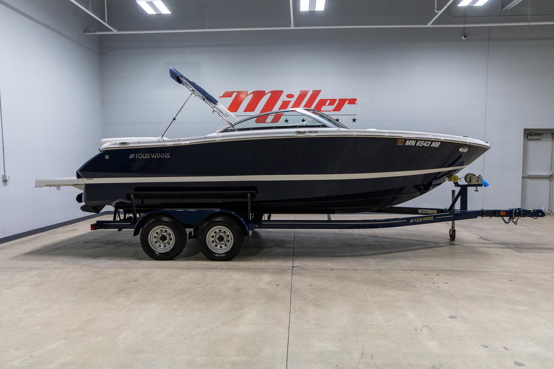 2021 Four Winns Horizon 230 in Saint Cloud, Minnesota - Photo 2