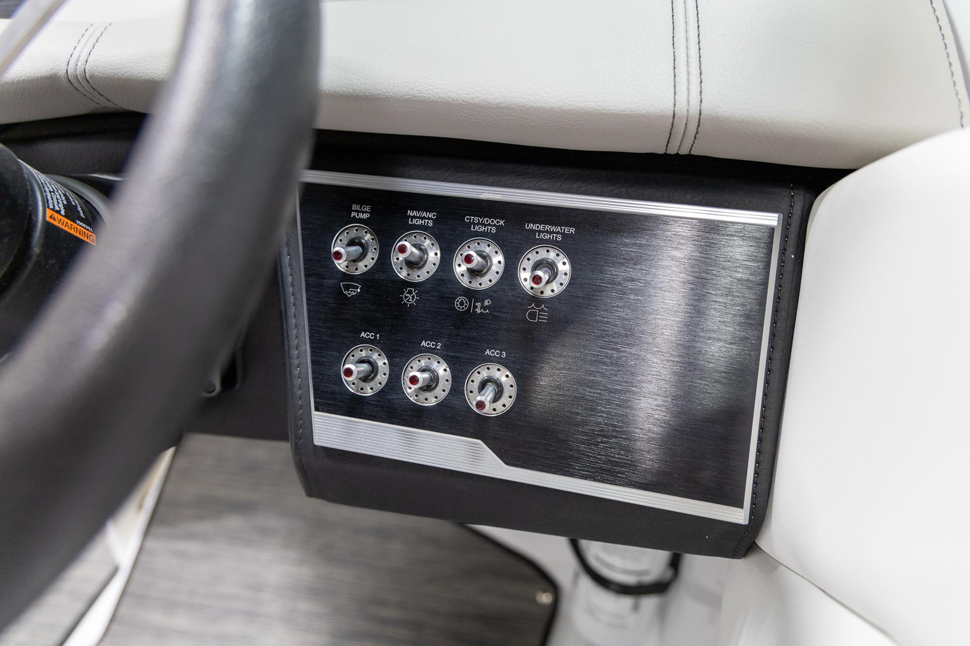 2021 Four Winns Horizon 230 in Saint Cloud, Minnesota - Photo 14