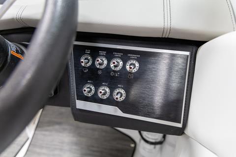 2021 Four Winns Horizon 230 in Saint Cloud, Minnesota - Photo 14