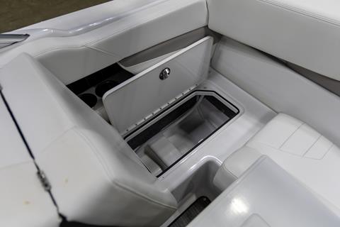 2021 Four Winns Horizon 230 in Saint Cloud, Minnesota - Photo 19