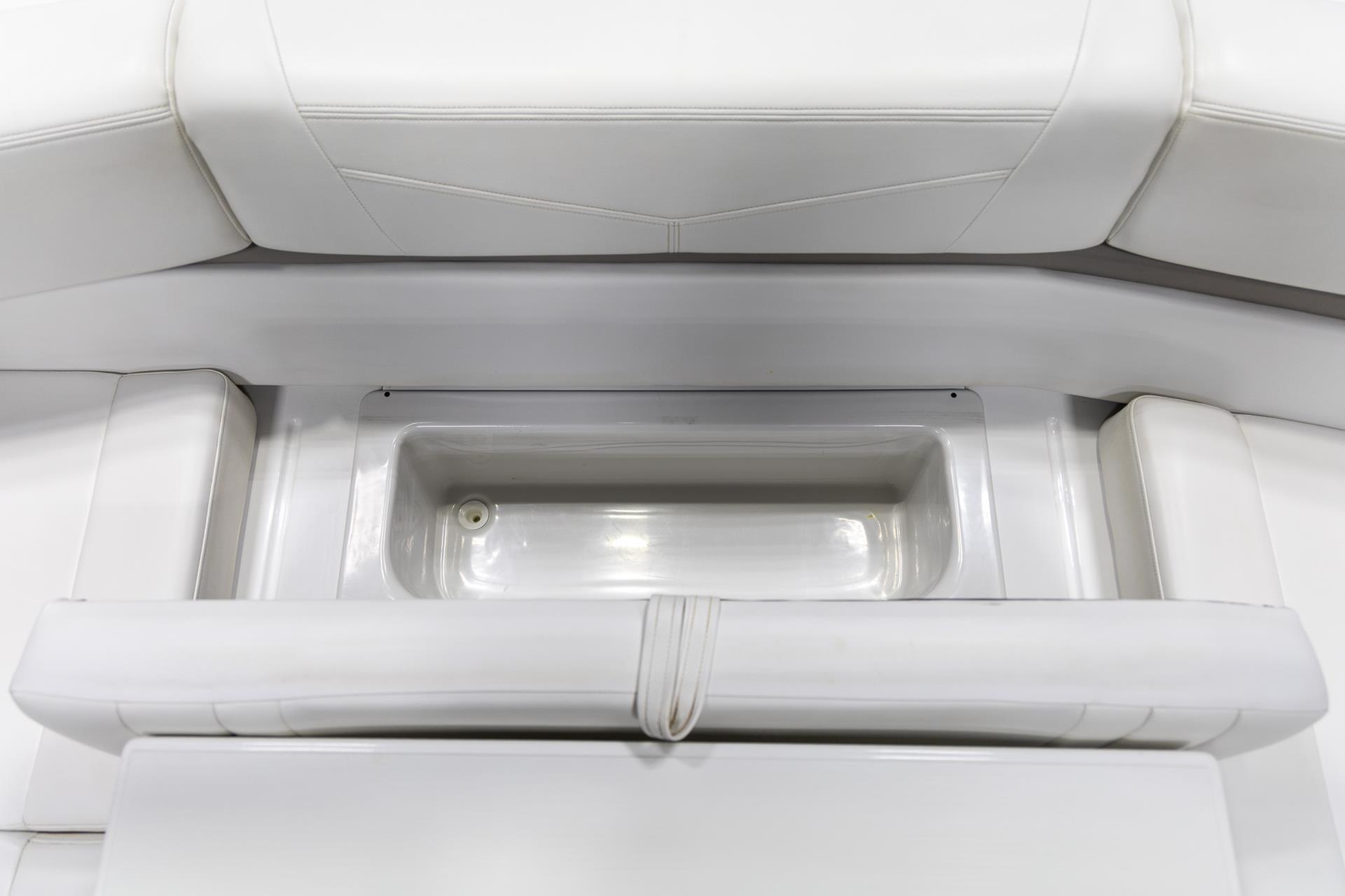 2021 Four Winns Horizon 230 in Saint Cloud, Minnesota - Photo 20