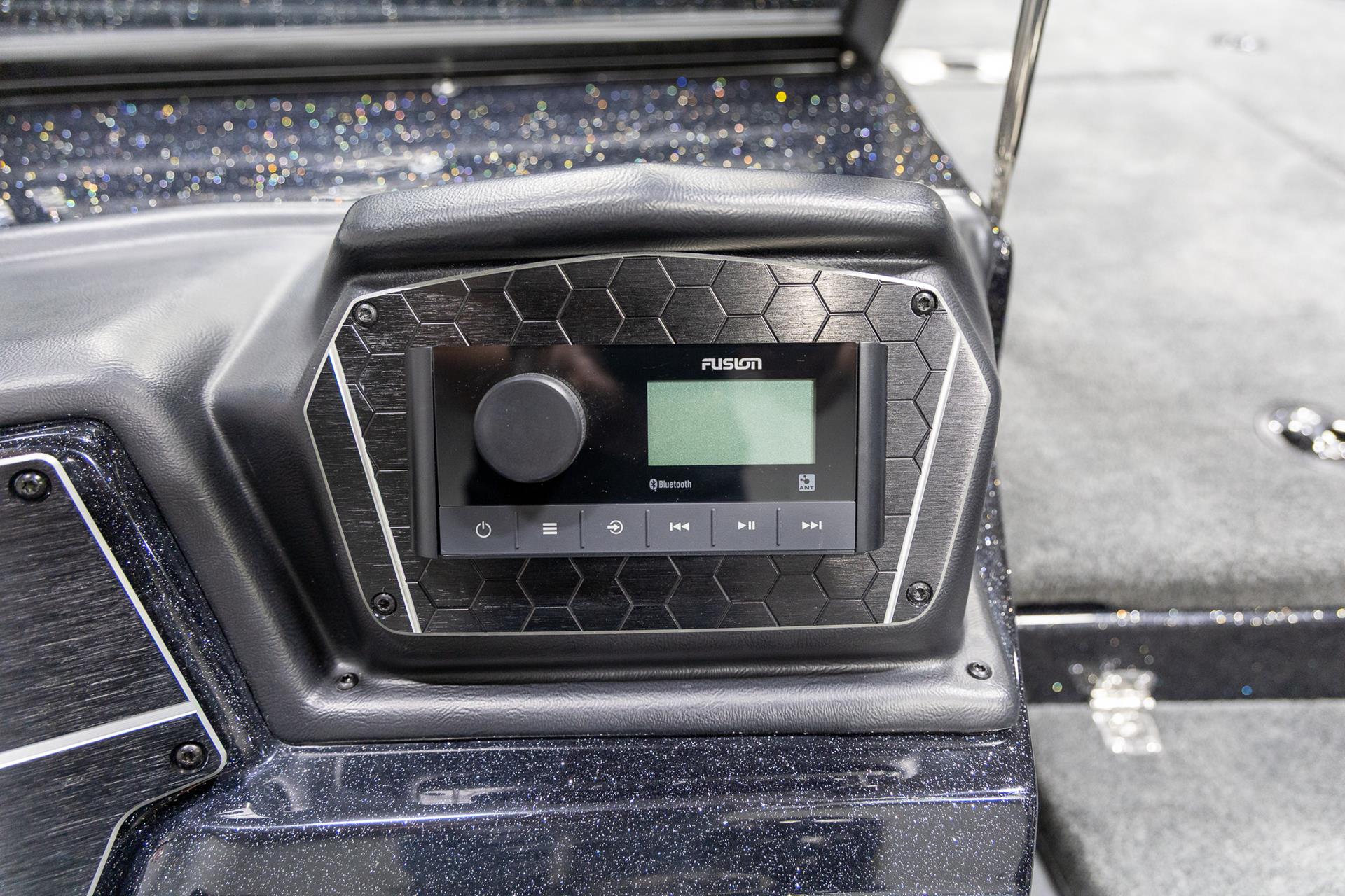 2025 Skeeter WX1910 in Saint Cloud, Minnesota - Photo 17