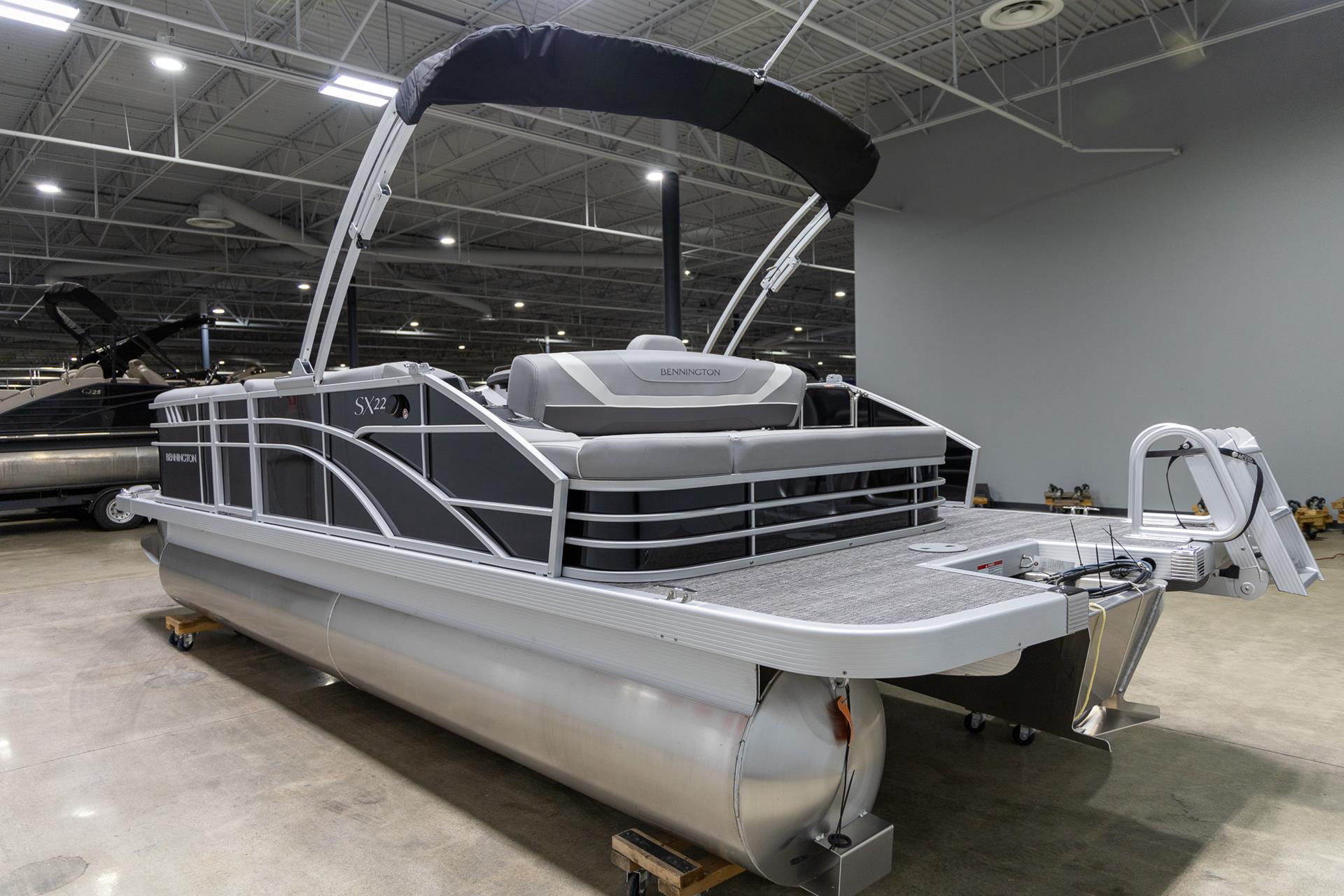 2024 Bennington 22 SXSB in Saint Cloud, Minnesota - Photo 5