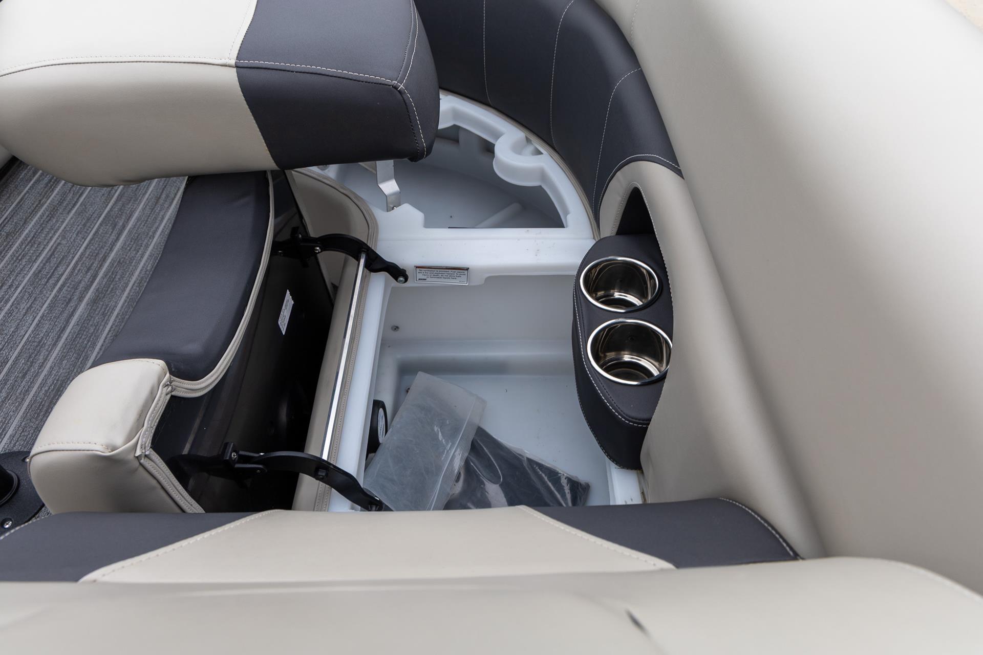 2023 Premier 210 Sunsation RL in Saint Cloud, Minnesota - Photo 8