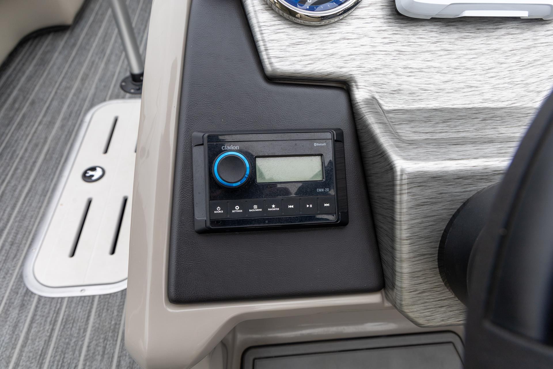 2023 Premier 210 Sunsation RL in Saint Cloud, Minnesota - Photo 14