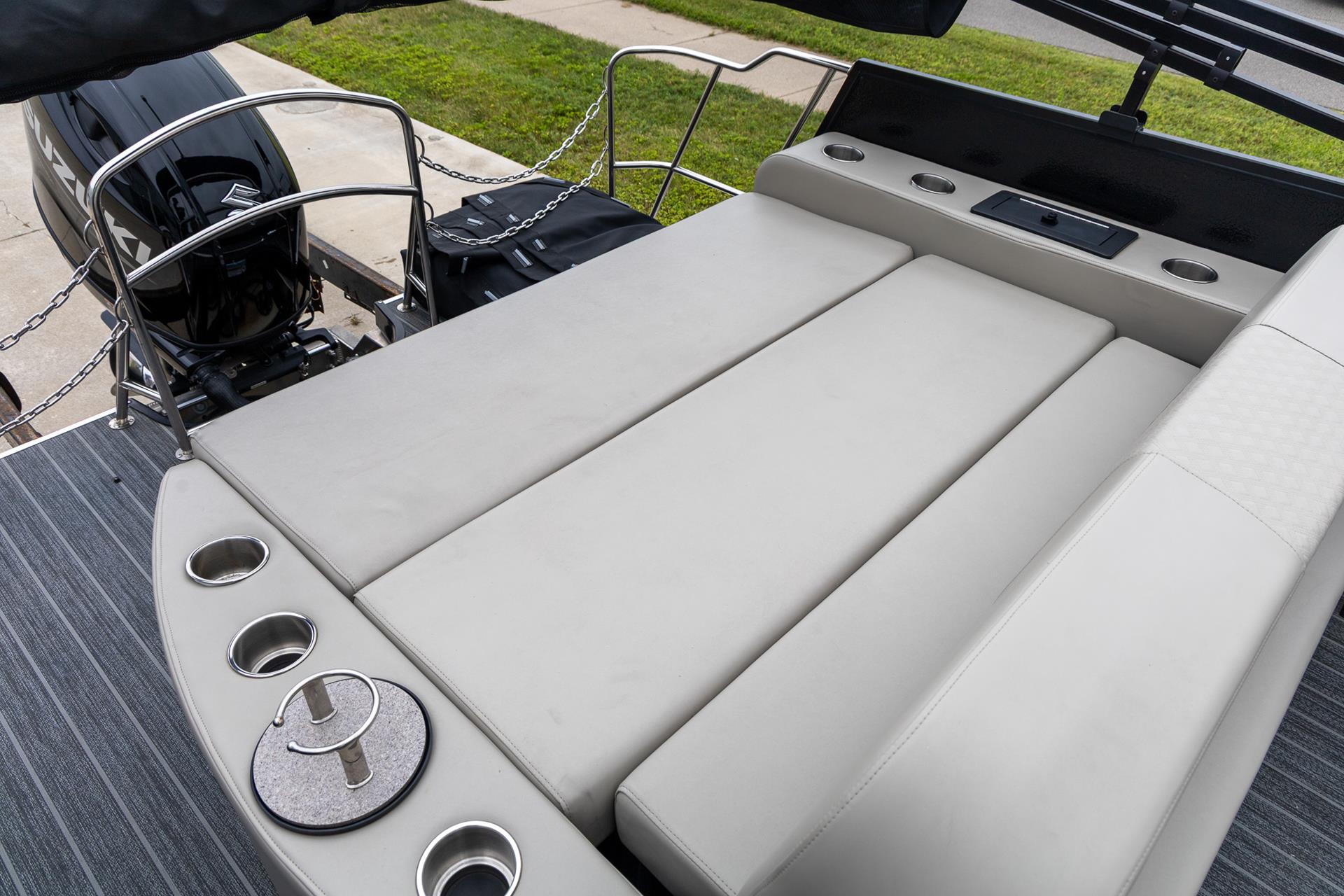 2023 Premier 210 Sunsation RL in Saint Cloud, Minnesota - Photo 20