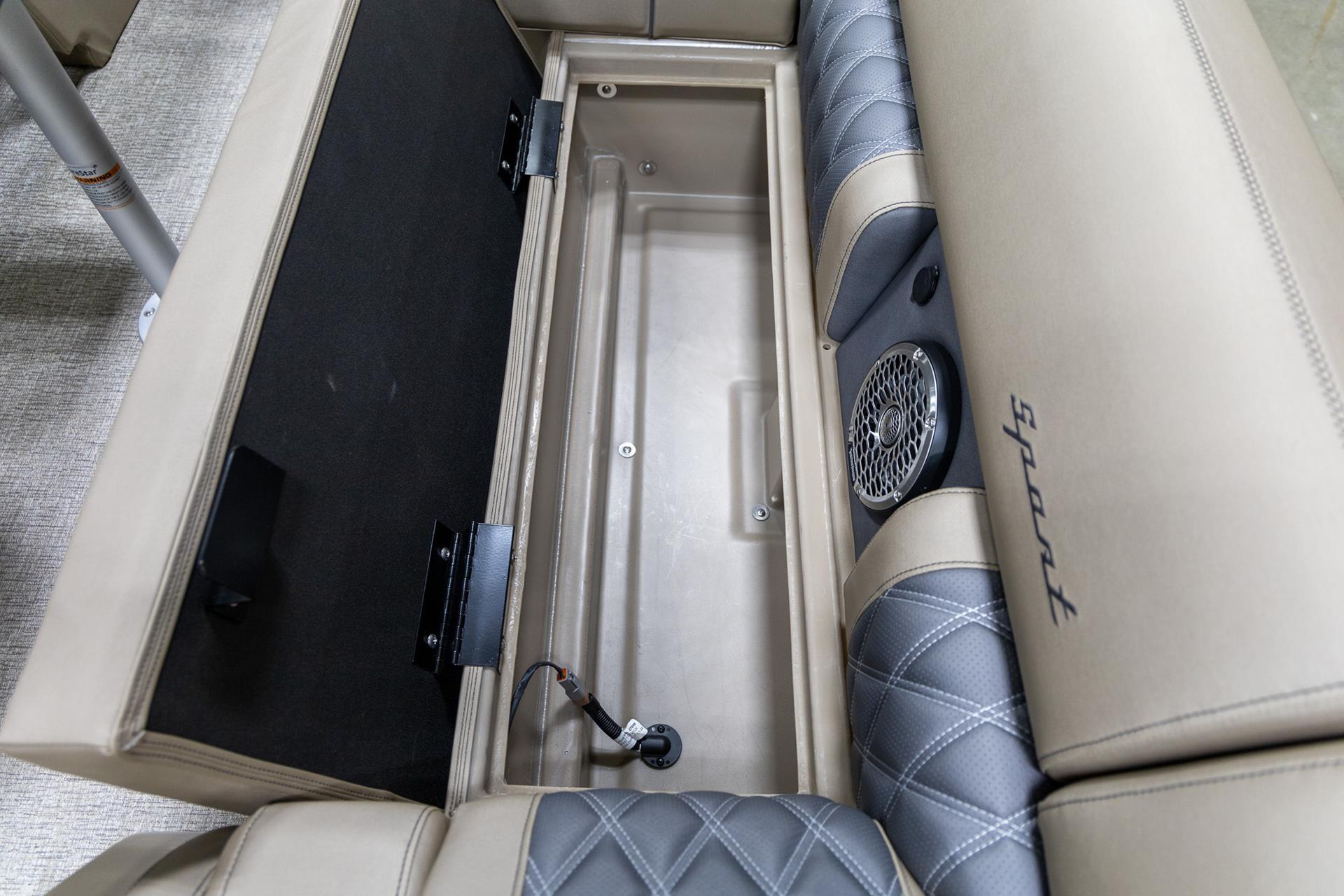 2025 Bennington 23 RSB in Saint Cloud, Minnesota - Photo 14