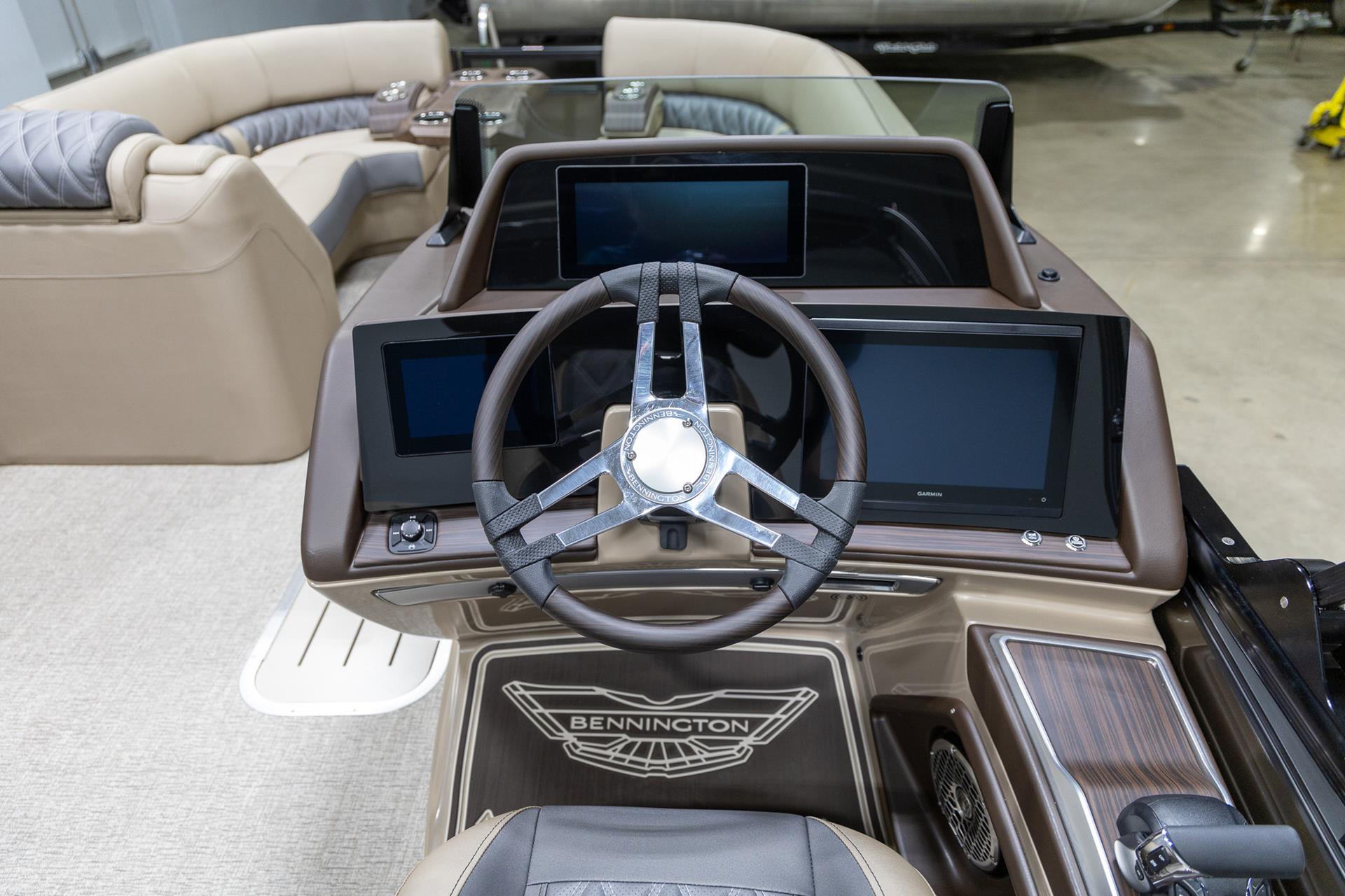 2025 Bennington 23 RSB in Saint Cloud, Minnesota - Photo 17