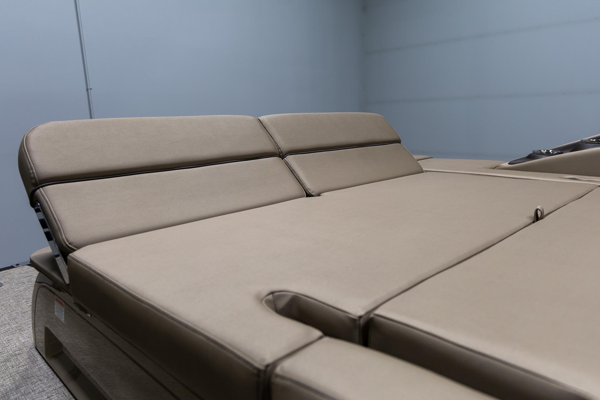 2025 Bennington 23 RSB in Saint Cloud, Minnesota - Photo 27