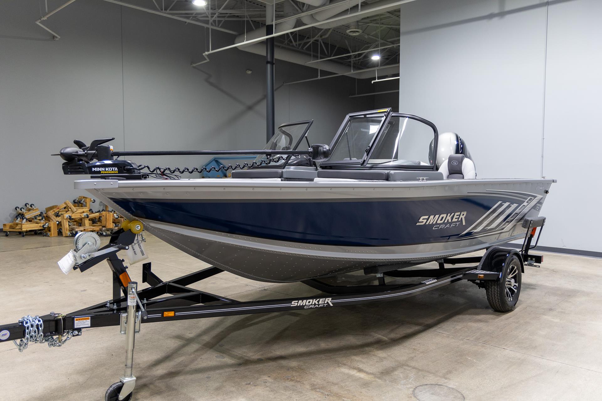 2025 Smoker Craft Ultima Legacy 172 in Saint Cloud, Minnesota - Photo 4