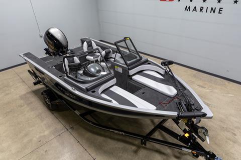 2025 Smoker Craft Ultima Legacy 172 in Saint Cloud, Minnesota - Photo 8