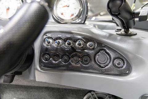 2025 Smoker Craft Ultima Legacy 172 in Saint Cloud, Minnesota - Photo 16