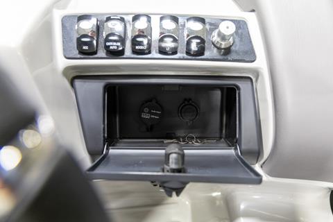 2023 Bennington 22 LXSB in Saint Cloud, Minnesota - Photo 22