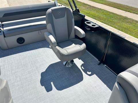 2026 Premier 220 SUNSCAPE RL in Saint Cloud, Minnesota - Photo 18